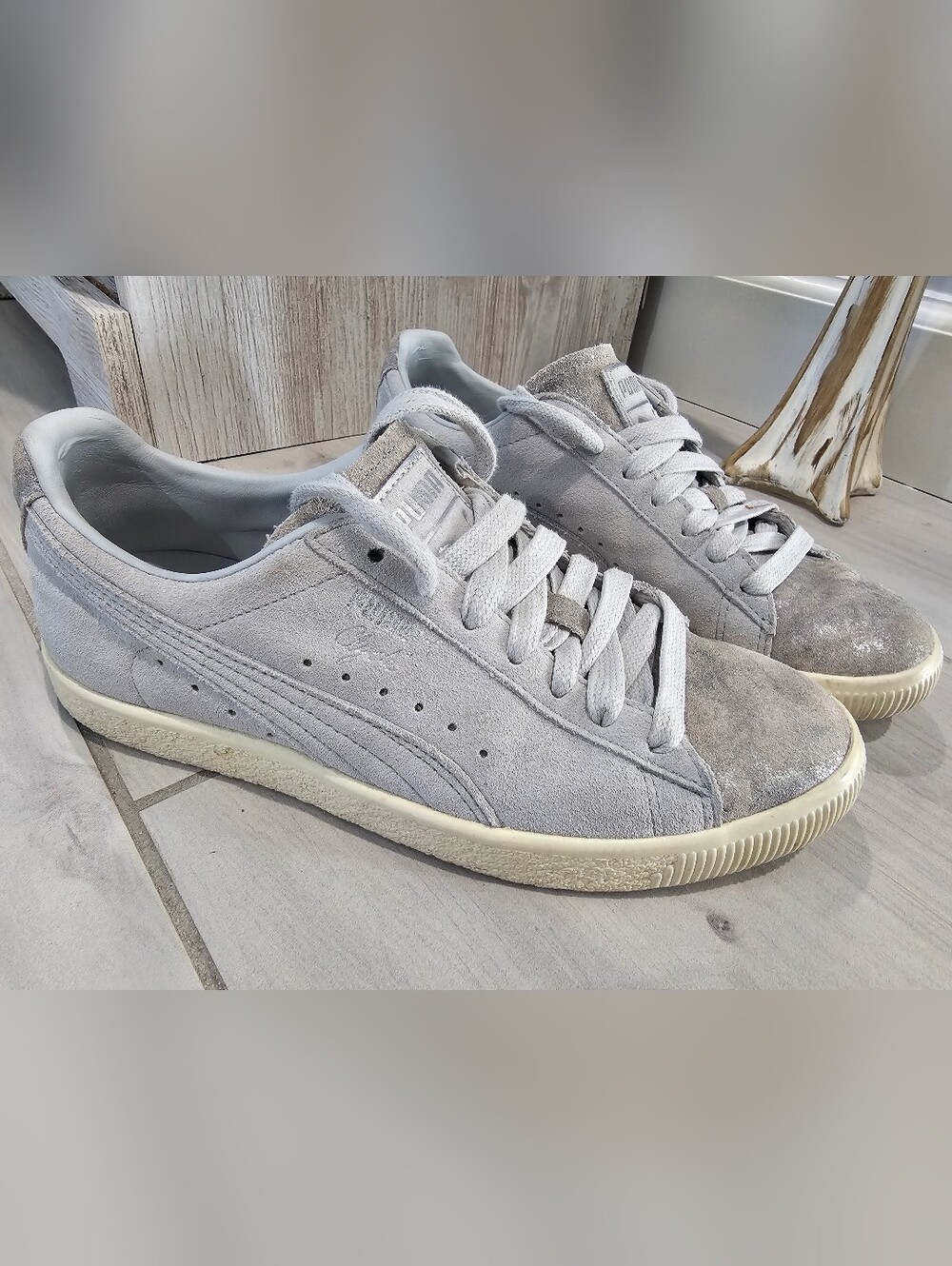 PUMA Women's Gray Suede Sneakers Size 7.5